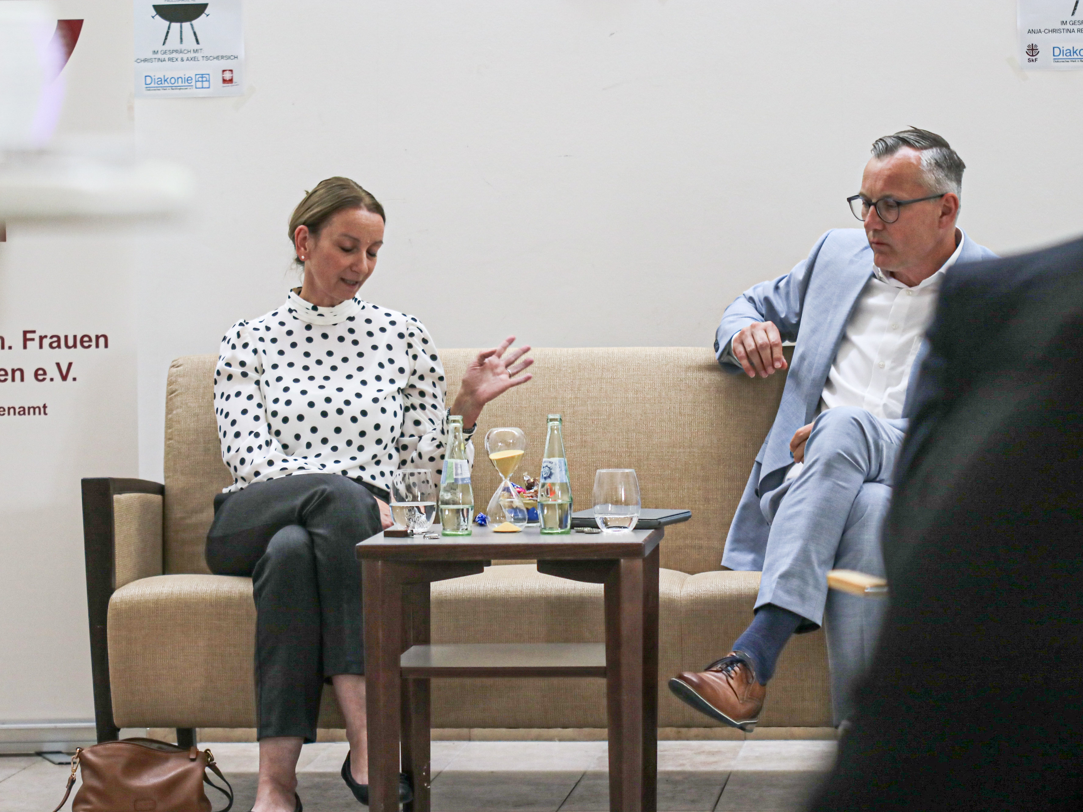 Anja-Christina Rex und Axel Tscherisch im Gespräch.